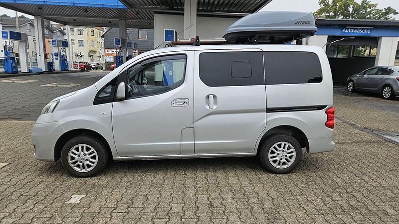 Silber Gebraucht 2011 Nissan NV200 Premium Edition Van | 8.900 € (Fairer Preis) - Bild 1/4