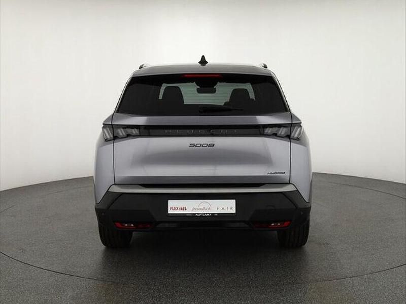 Neu Peugeot 5008 145 PS (106 kW) 2025 Grau Van / Kleinbus