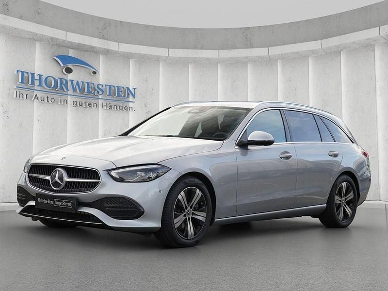 Gebraucht Mercedes C220 Avantgarde 200 PS (147 kW) 2024 Silber Kombi
