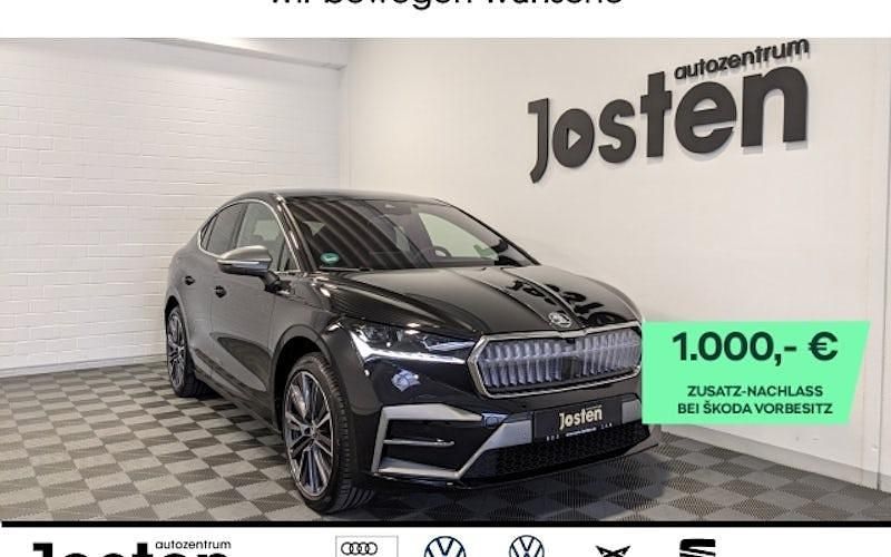 Schwarz blackmagic perleffekt (schwarz) metallic Gebraucht 2024 Skoda Enyaq iV LAURIN & KLEMENT SUV | 48.490 € (Etwas zu teuer) - Bild 1/4