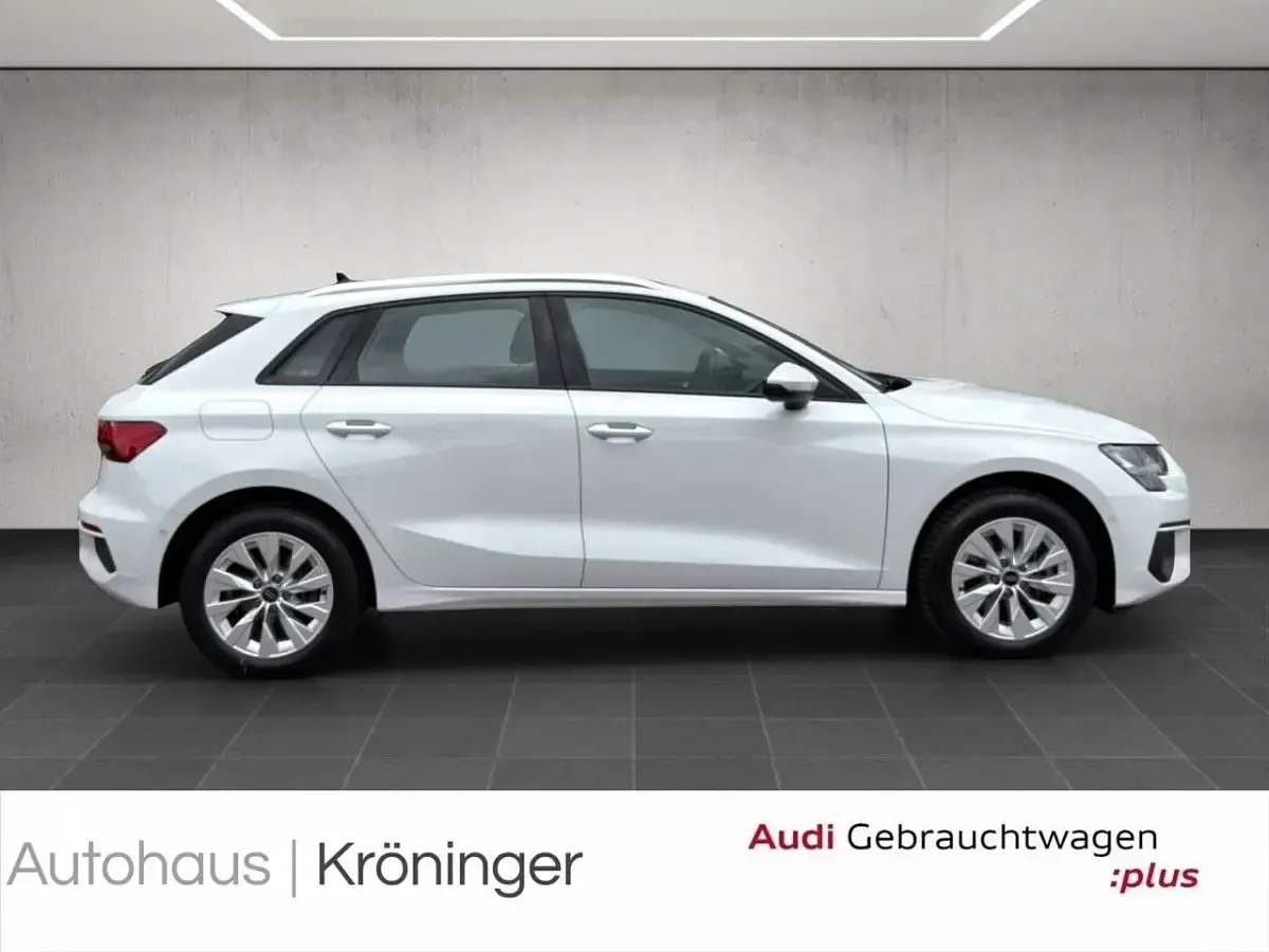 Gebraucht Audi A3 Business 204 PS (150 kW) 2024 Weiß Limousine