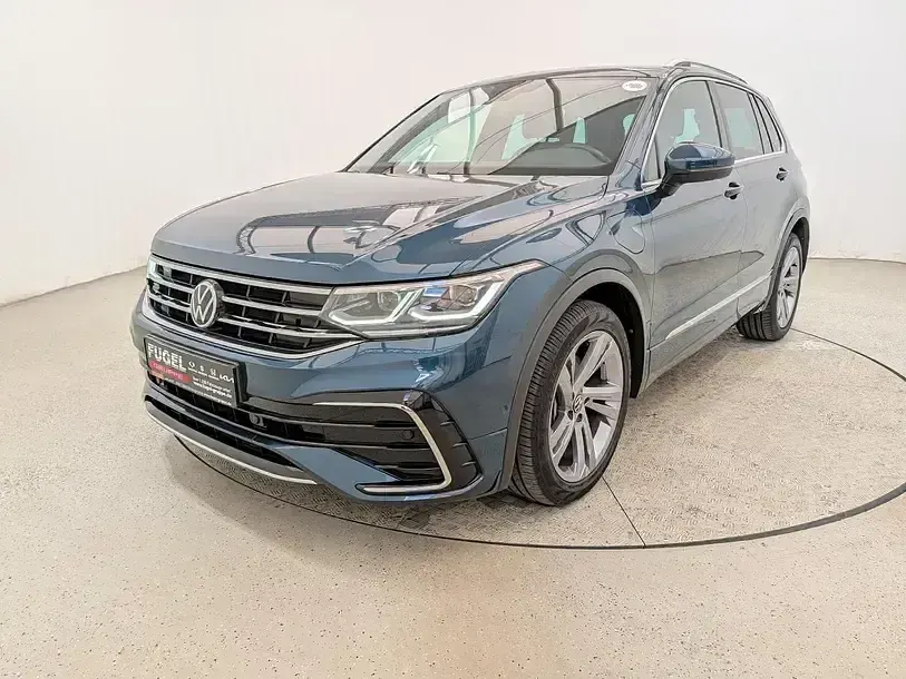 Gebraucht VW Tiguan R-line 245 PS (180 kW) 2021 Nightshade blue metallic SUV