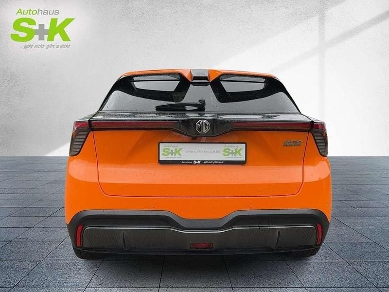 Gebraucht MG MG4 EV Trophy 180 kW (245 PS) 2023 Orange Kleinwagen