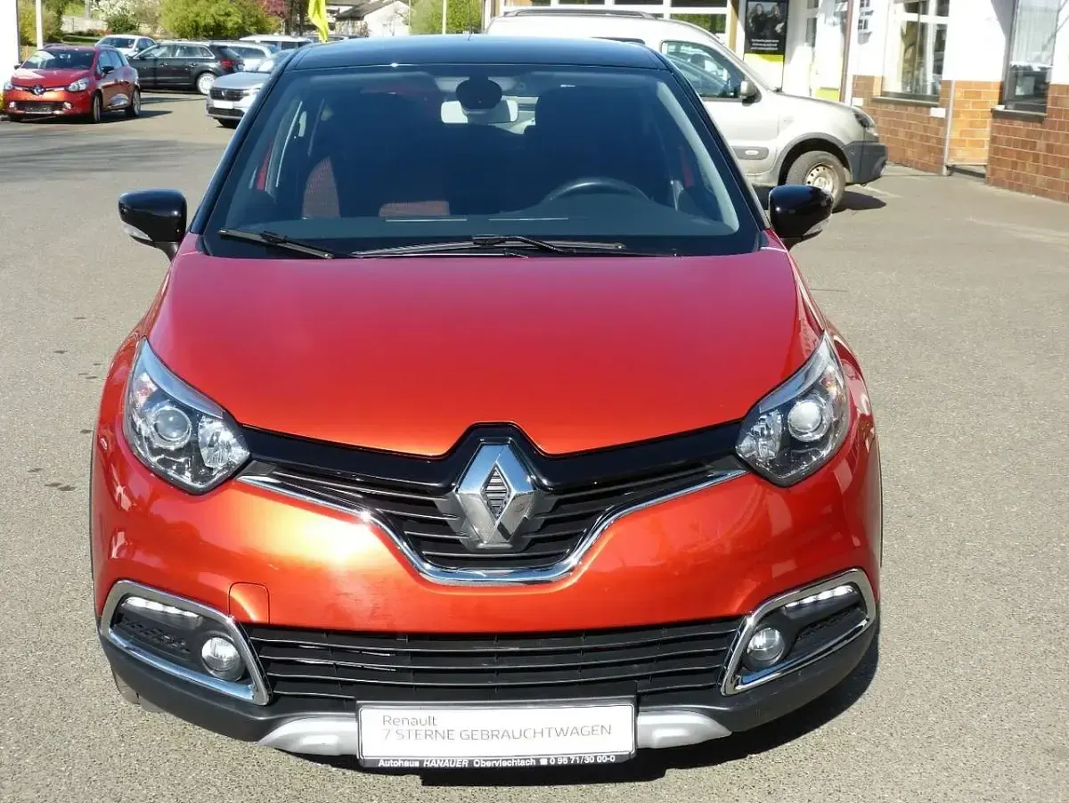 Begagnad Renault Captur 120 HK (88 kW) 2015 Röd SUV