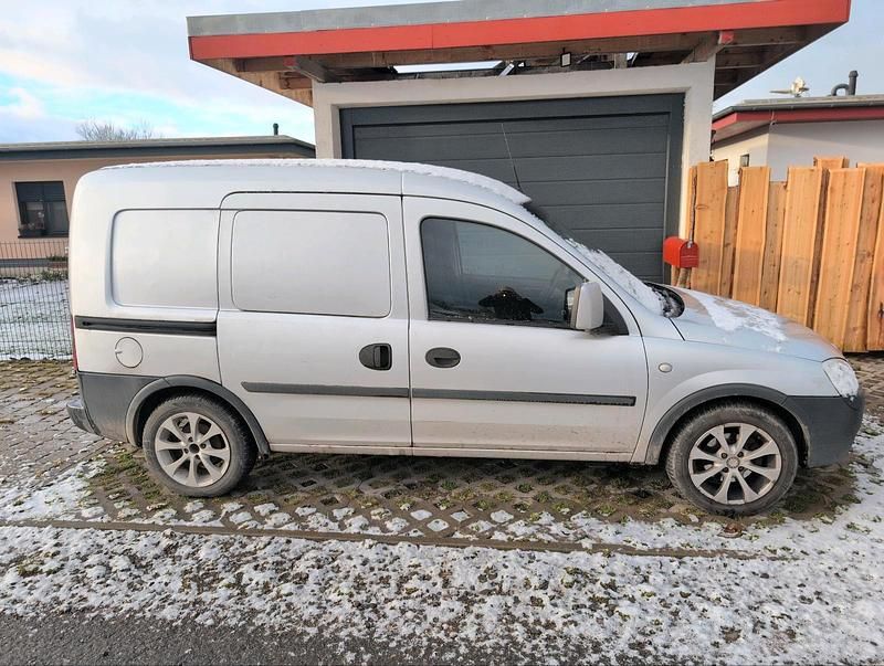 Silber Gebraucht 2006 Opel Astra | 850 € (Guter Preis) - Bild 1/4