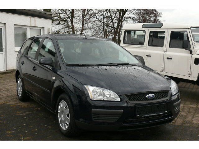 Gebraucht Ford Focus Ambiente 109 PS (80 kW) 2007 Blau Kombi