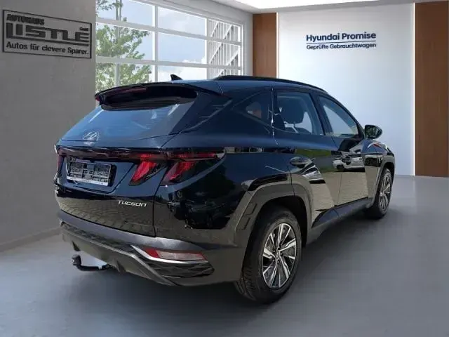 Gebraucht Hyundai Tucson Select 150 PS (110 kW) 2022 Schwarz SUV
