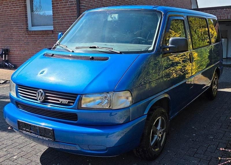 Gebraucht VW T4 102 PS (75 kW) 2000 Blau Van