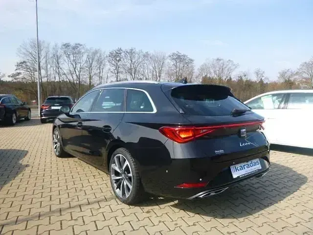 Gebraucht Seat Leon FR 150 PS (110 kW) 2020 Schwarz Limousine