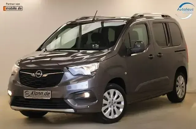 Gebraucht Opel Combo Life Innovation 131 PS (96 kW) 2018 Grau Van / Kleinbus