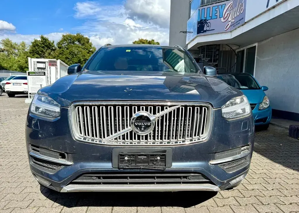 Gebraucht Volvo XC90 Inscription 235 PS (172 kW) 2017 Blau SUV