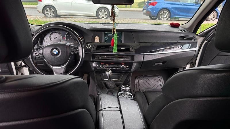 Second-hand BMW 523 204 CP (150 kW) 2010 Alb Berlinǎ