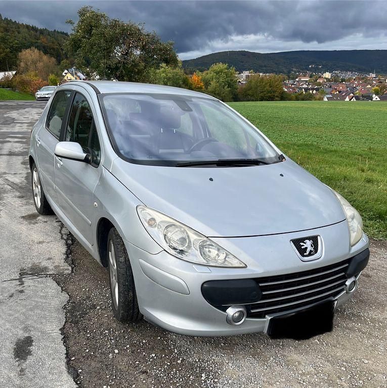 Silber Gebraucht 2007 Peugeot 307 Sport Limousine | 2.199 € (Fairer Preis) - Bild 1/4