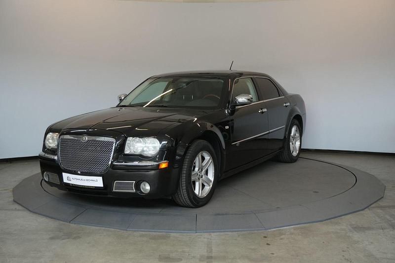 Schwarz Gebraucht 2008 Chrysler 300C Limousine | 9.990 € (Fairer Preis) - Bild 1/4