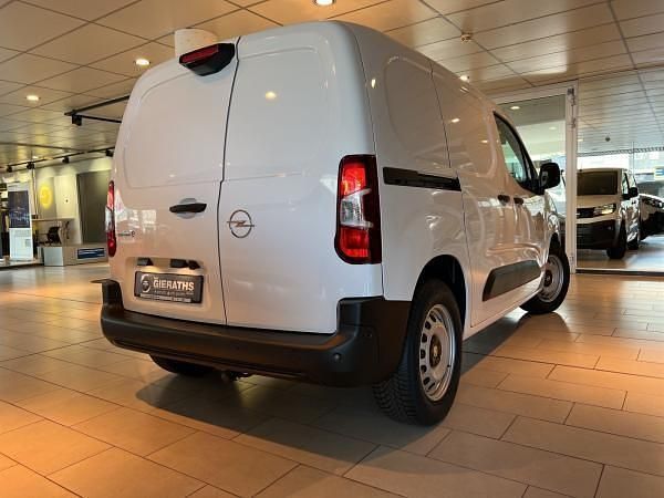 Neu Opel Combo-e Life 100 kW (136 PS) 2025 Weiß (lackierung weiss icy/typ aussenverkleidung sp) Limousine