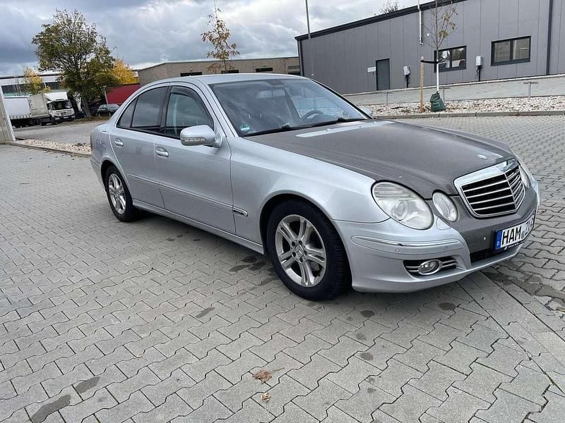 Brugt Mercedes E280 Avantgarde 190 HK (139 kW) 2007 Sølv Sedan