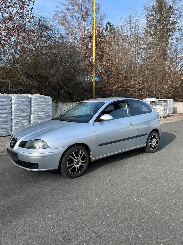 Gebraucht Seat Ibiza 75 PS (55 kW) 2005 Silber Kleinwagen
