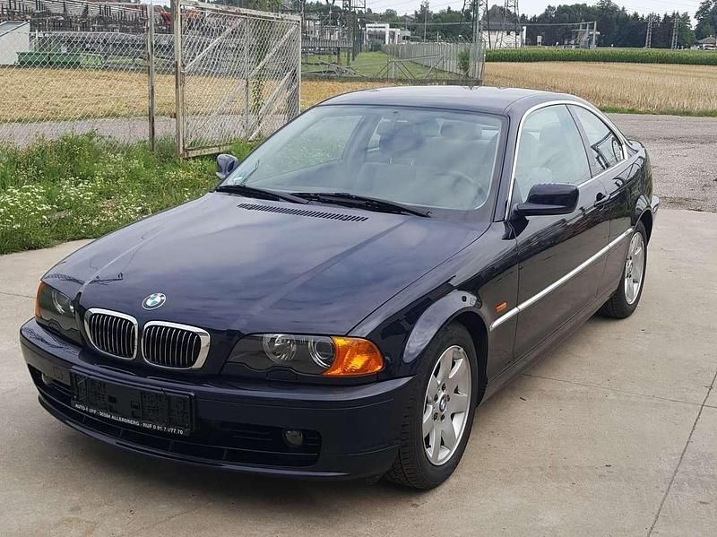 Blau Gebraucht 1999 BMW 323 Comfort Edition Coupé | 9.999 € - Bild 1/4