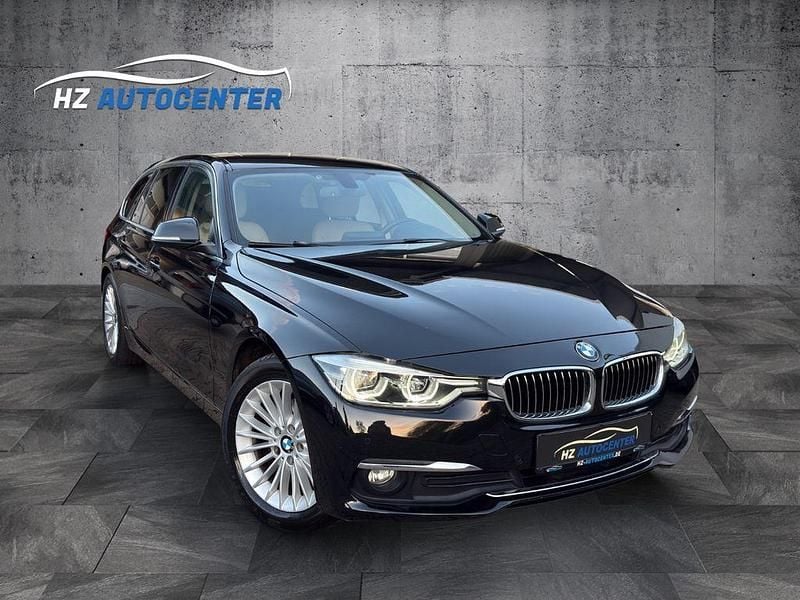 Schwarz Gebraucht 2016 BMW 318 Luxury Line Kombi | 9.999 € (Guter Preis) - Bild 1/4