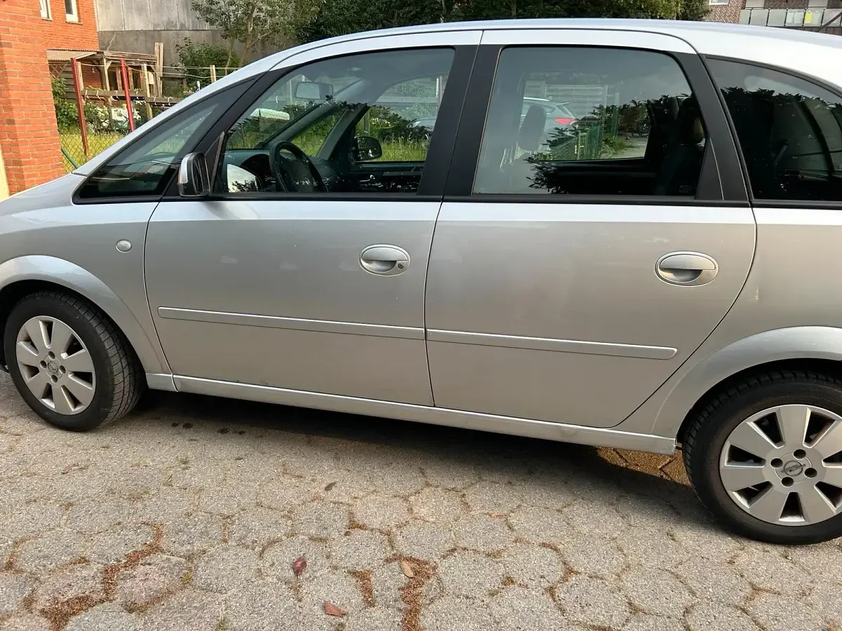 Gebraucht Opel Meriva 100 PS (73 kW) 2009 Grau Van / Kleinbus