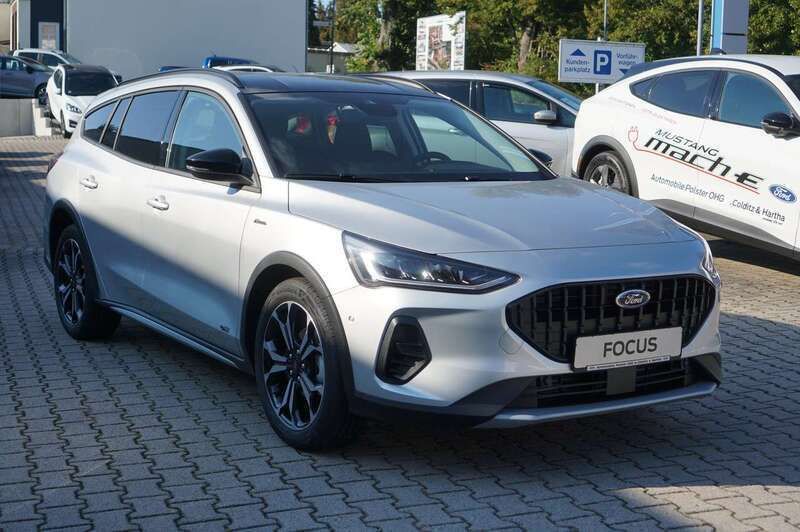 Gebraucht Ford Focus Active X 155 PS (114 kW) 2024 Moondustsilber metallic Kombi