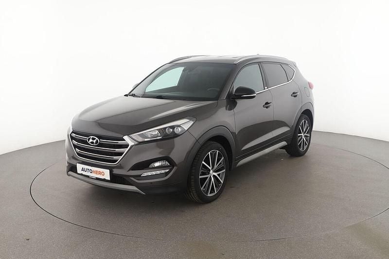 Braun Gebraucht 2018 Hyundai Tucson Passion Plus SUV | 17.270 € (Fairer Preis) - Bild 1/3