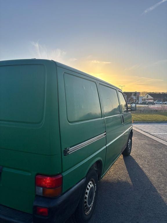 Gebraucht VW T4 68 PS (50 kW) 1998 Grün Van