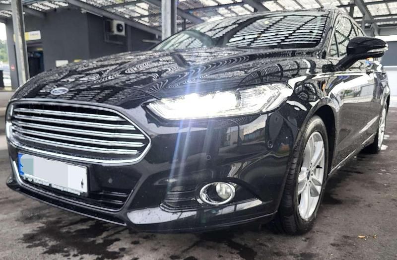 Schwarz Gebraucht 2015 Ford Mondeo Kombi | 7.600 € (Teuer) - Bild 1/4