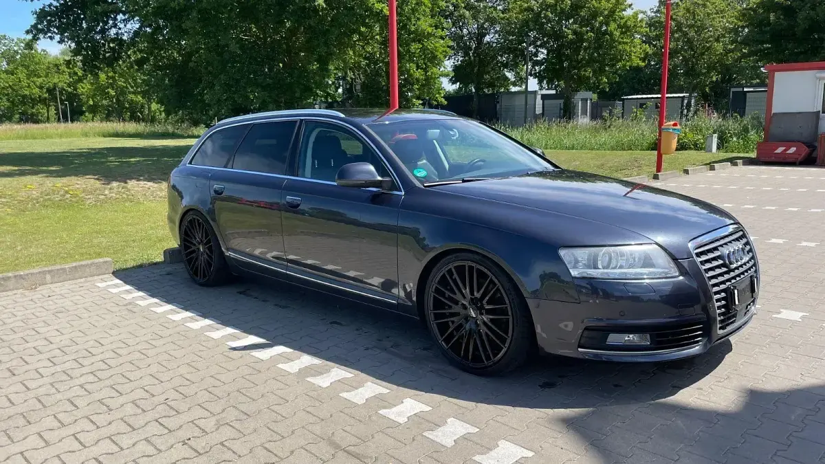 Gebraucht Audi A6 Ambiente 170 PS (125 kW) 2011 Grau Kombi