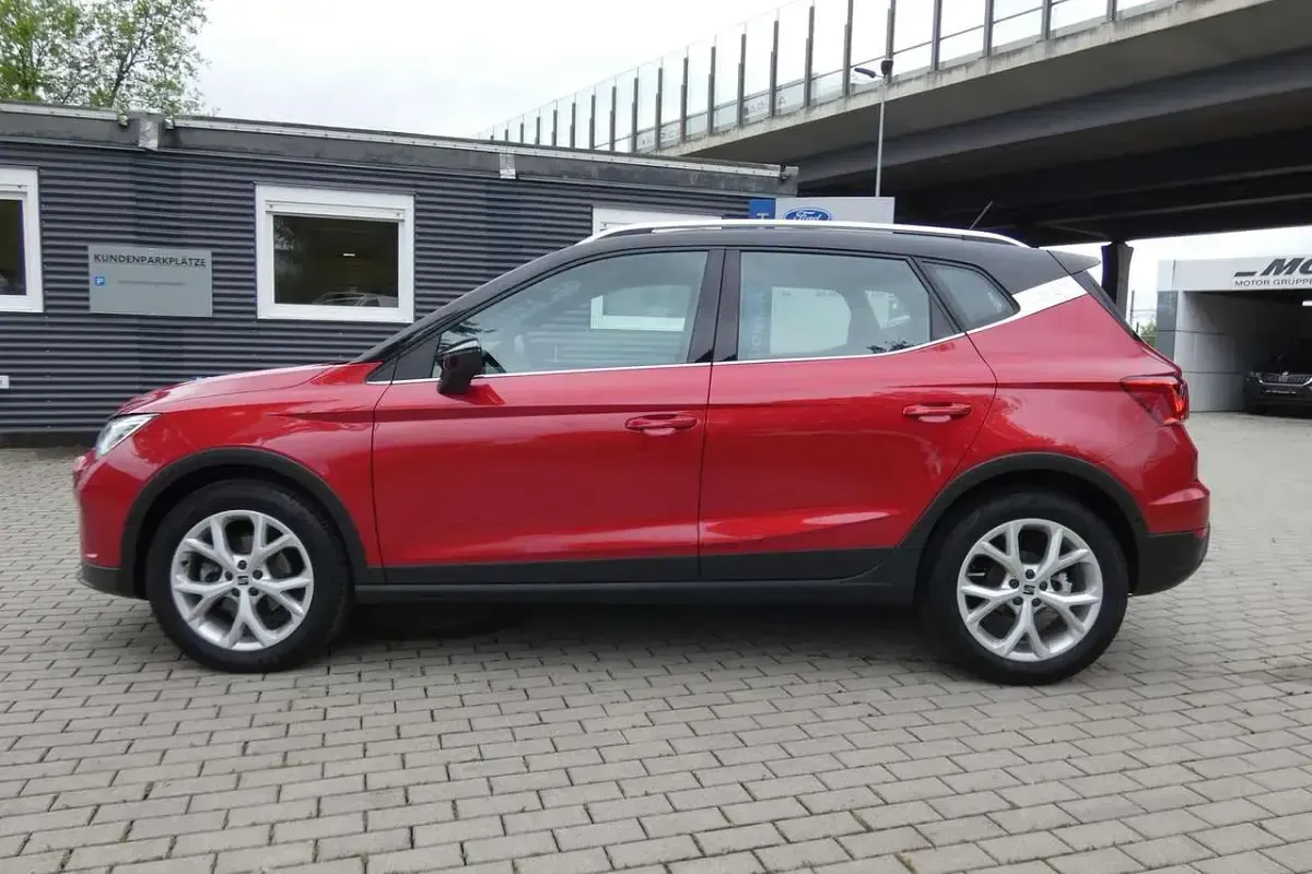 Gebraucht Seat Arona Beats 110 PS (80 kW) 2022 "desire" rot SUV