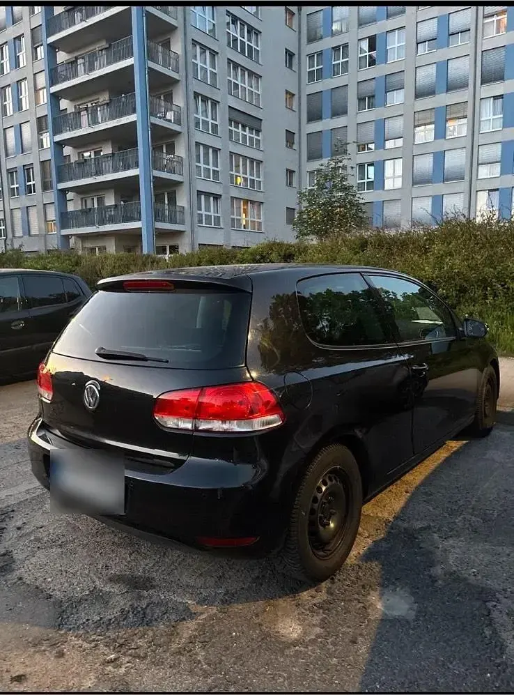 Gebraucht VW Golf VI 122 PS (89 kW) 2010 Schwarz Kleinwagen