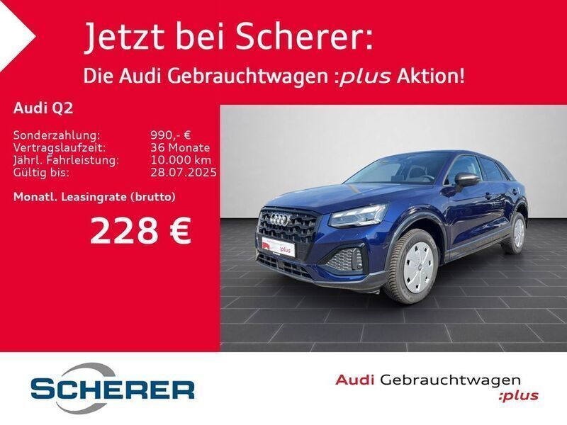 Navarrablau metallic (metallic) Gebraucht 2024 Audi Q2 Ambiente SUV | 32.100 € (Fairer Preis) - Bild 1/4