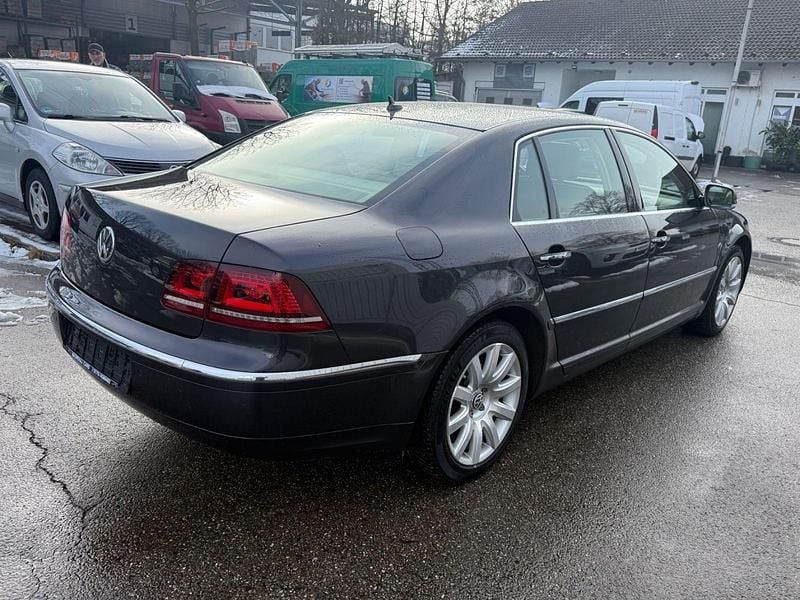 Gebraucht VW Phaeton Exclusive 245 PS (180 kW) 2014 Braun Limousine