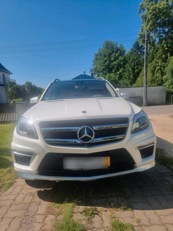 Weiß Gebraucht 2013 Mercedes GL63 AMG AMG SUV | 35.000 € - Bild 1/4
