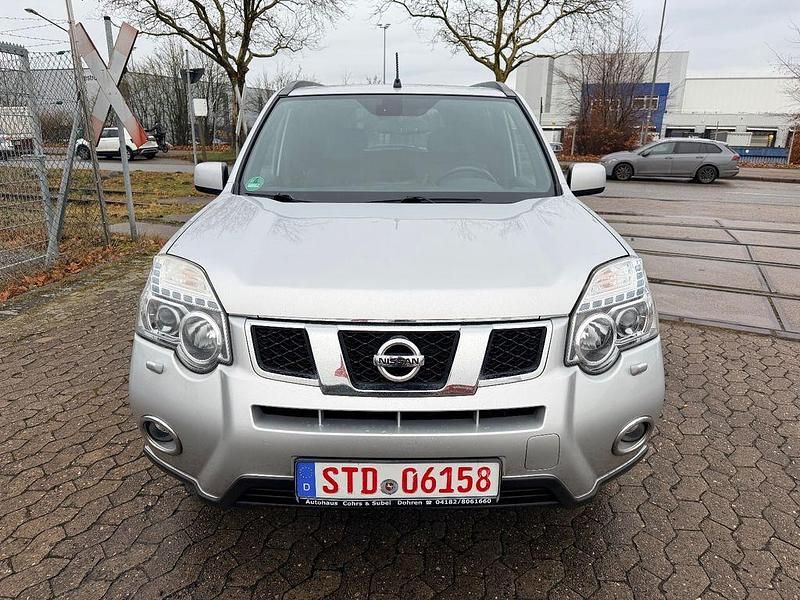 Gebraucht Nissan X-Trail 173 PS (127 kW) 2011 Silber SUV