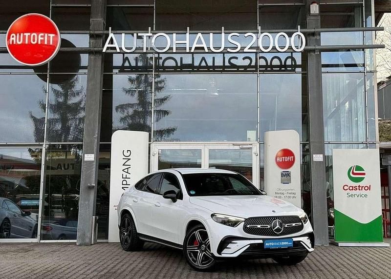 Gebraucht Mercedes GLC200 Advanced Plus 227 PS (166 kW) 2023 Opalithweiss SUV