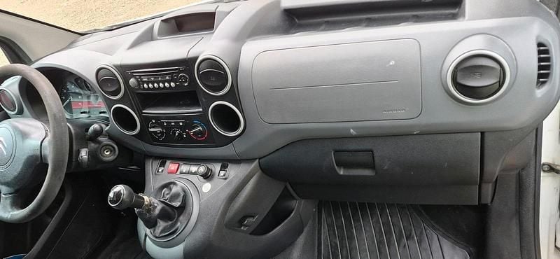 Gebraucht Citroën Berlingo 80 PS (58 kW) 2012 Weiß Van / Kleinbus