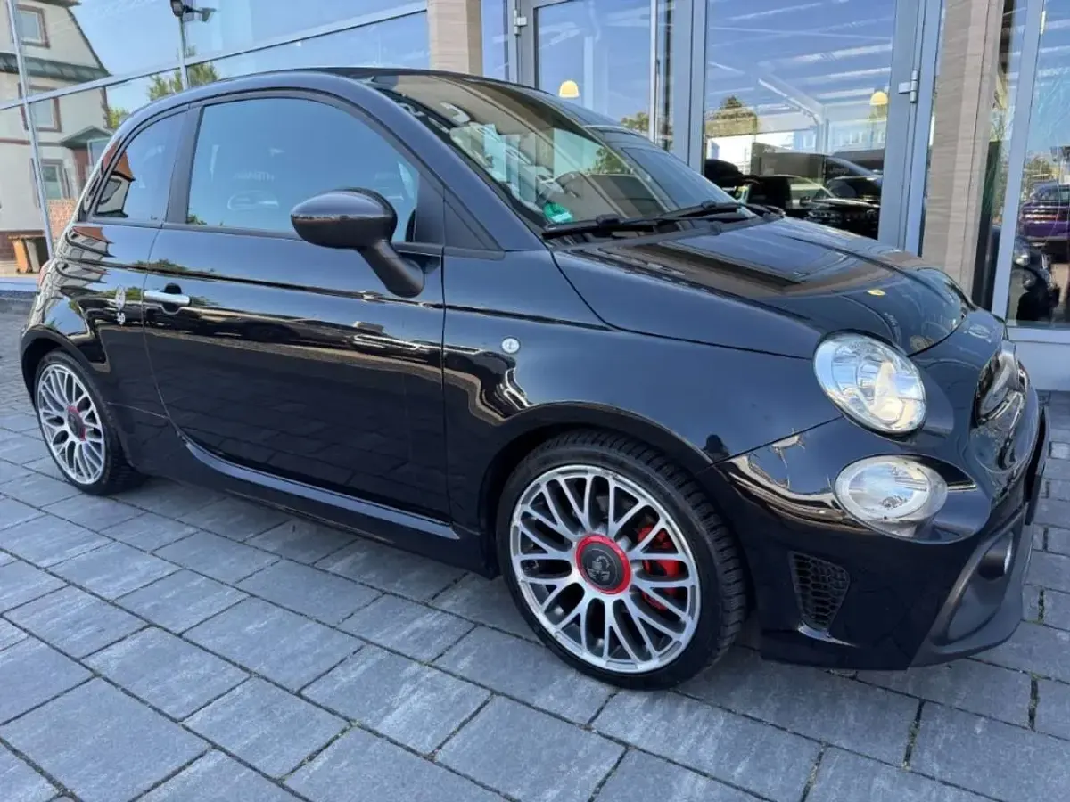 Gebraucht Abarth 595C Turismo 165 PS (121 kW) 2019 Colore esterno (scorpione schw Cabrio