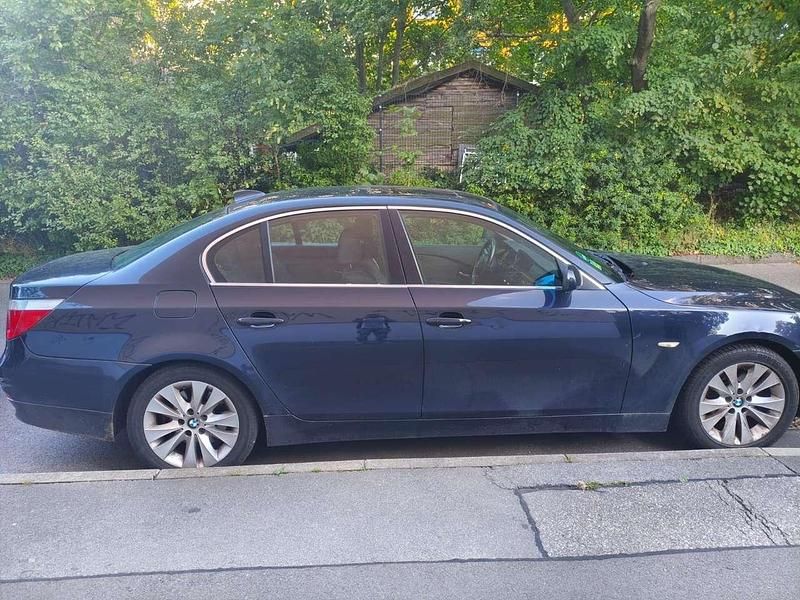 Gebraucht BMW 523 177 PS (130 kW) 2006 Kombi