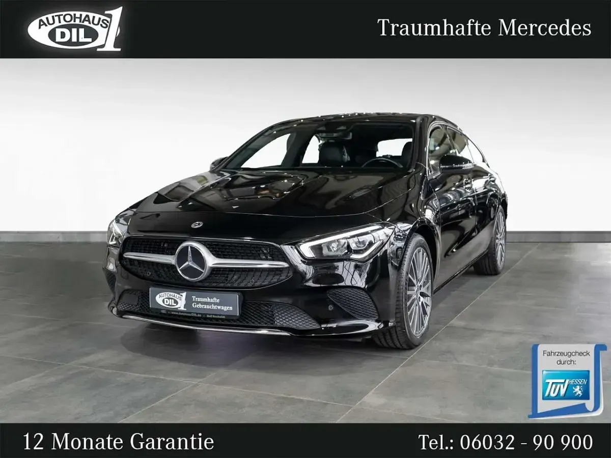 Gebraucht Mercedes CLA220 190 PS (139 kW) 2021 Nachtschwarz  unilack Coupé