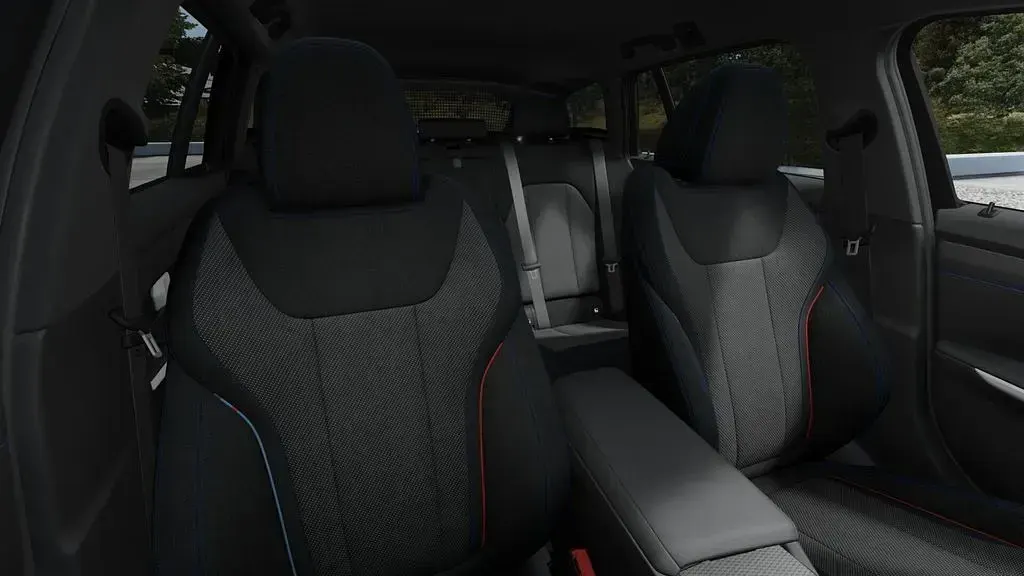 Uusi BMW 330e Exclusive 292 HP (214 kW) 2026 Musta Farmari