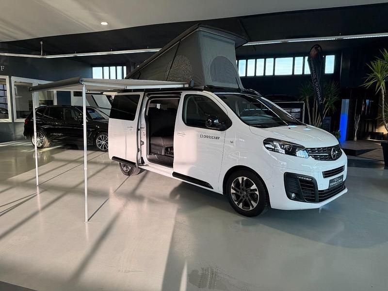 Gebraucht Opel Zafira 177 PS (130 kW) 2022 Weiß Van / Kleinbus