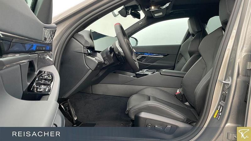 Neu BMW i5 Performance 442 kW (601 PS) 2026 Grau Kombi