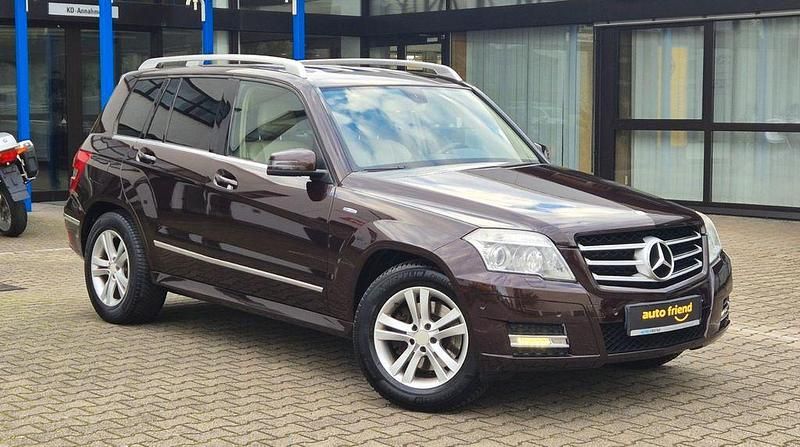 Cupritbraun Gebraucht 2012 Mercedes GLK220 SUV | 13.990 € (Fairer Preis) - Bild 1/4