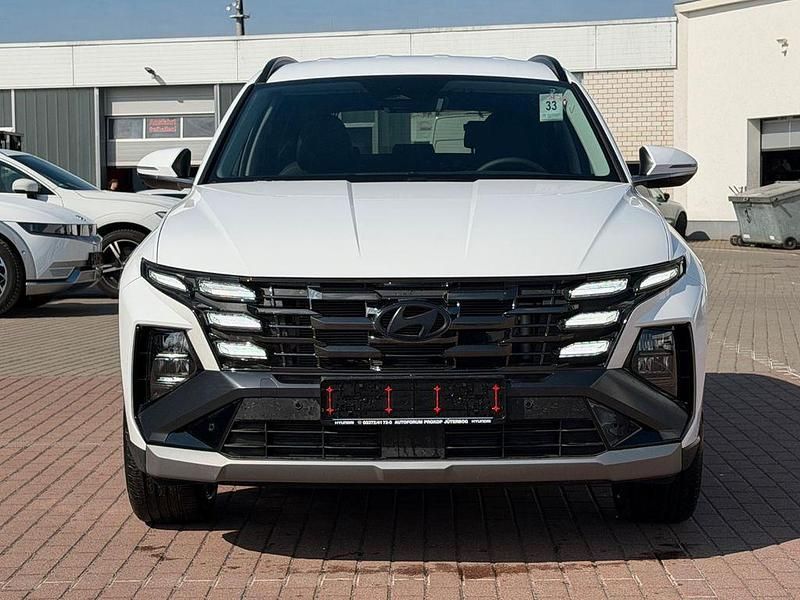 Neu Hyundai Tucson Trend 239 PS (175 kW) 2026 Weiß SUV