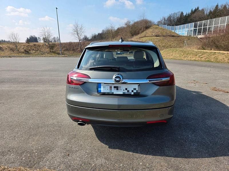 Gebraucht Opel Insignia 170 PS (125 kW) 2017 Grau Limousine