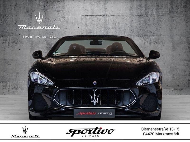 Blau Gebraucht 2018 Maserati GranCabrio Cabrio | 114.222 € - Bild 1/4