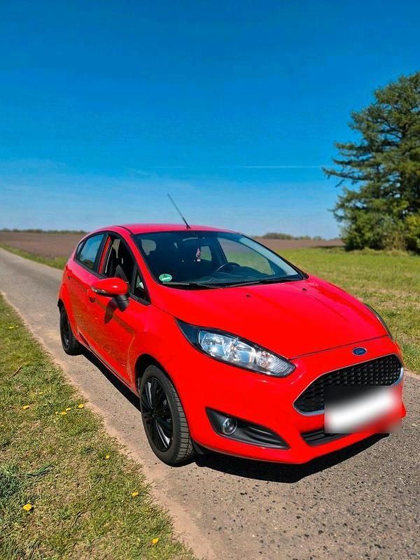 Second-hand Ford Fiesta 82 CP (60 kW) 2017 Hatchback