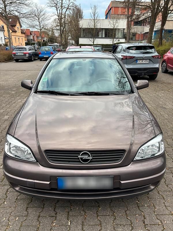 Gebraucht Opel Astra 75 PS (55 kW) 1998 Braun Limousine