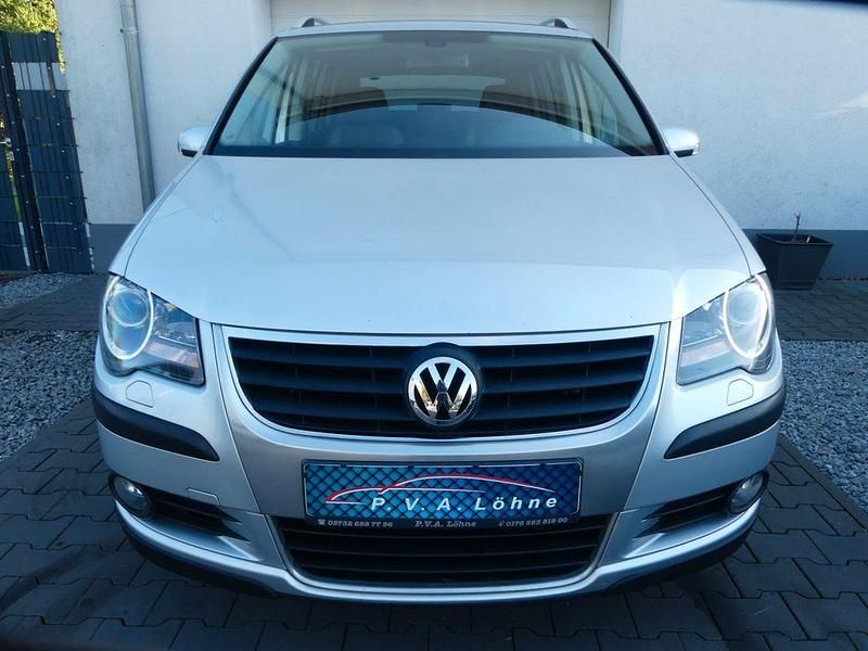 Gebraucht VW Touran Cross 170 PS (125 kW) 2008 Silber Van / Kleinbus